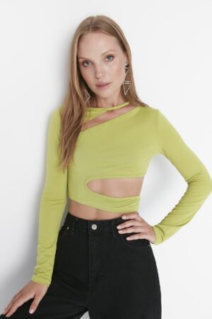 Női crop top Trendyol Cut-Out