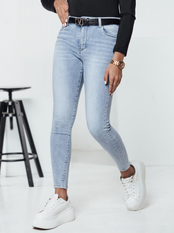 Női farmer nadrág FITTYCHIC push up kék Dstreet