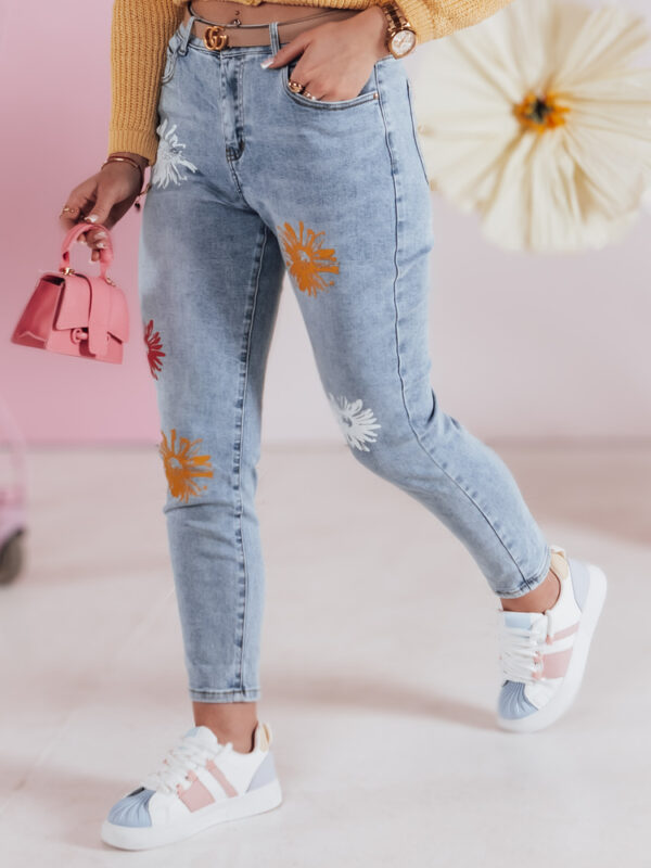 Női farmer slim fit virágos nadrág FLORENSSO kék Dstreet