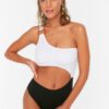 Női fürdőruha Trendyol One-piece