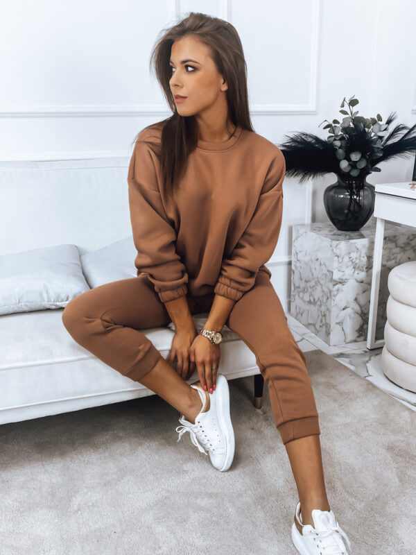 Női melegítő szett ARIELLA PREMIUM camel színben Dstreet