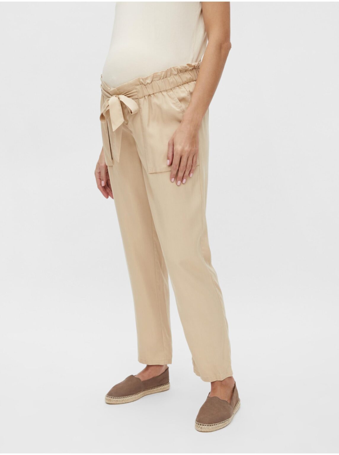 Női nadrág Mama.licious Beige