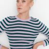 Női pulóver Trendyol Striped