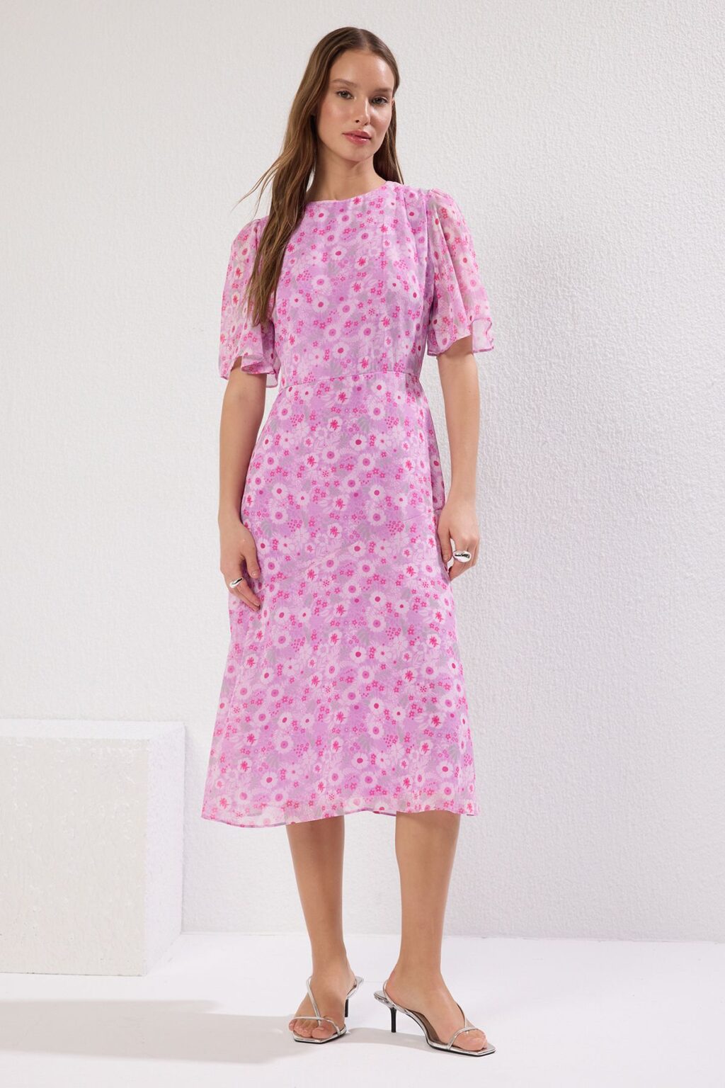 Női ruha Trendyol Floral Patterned