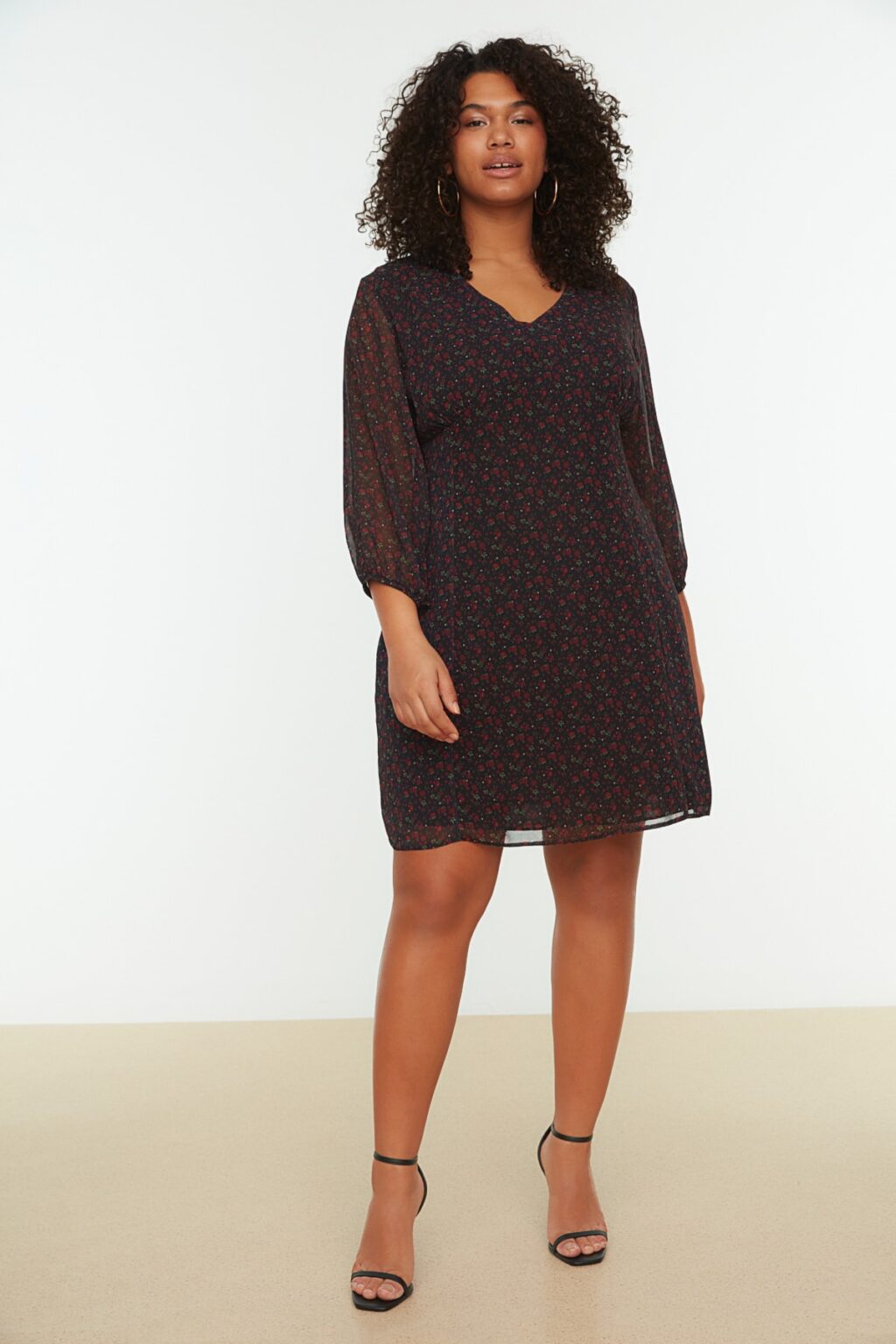 Női ruha Trendyol Floral patterned