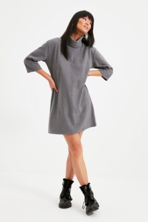 Női ruha Trendyol Knitted