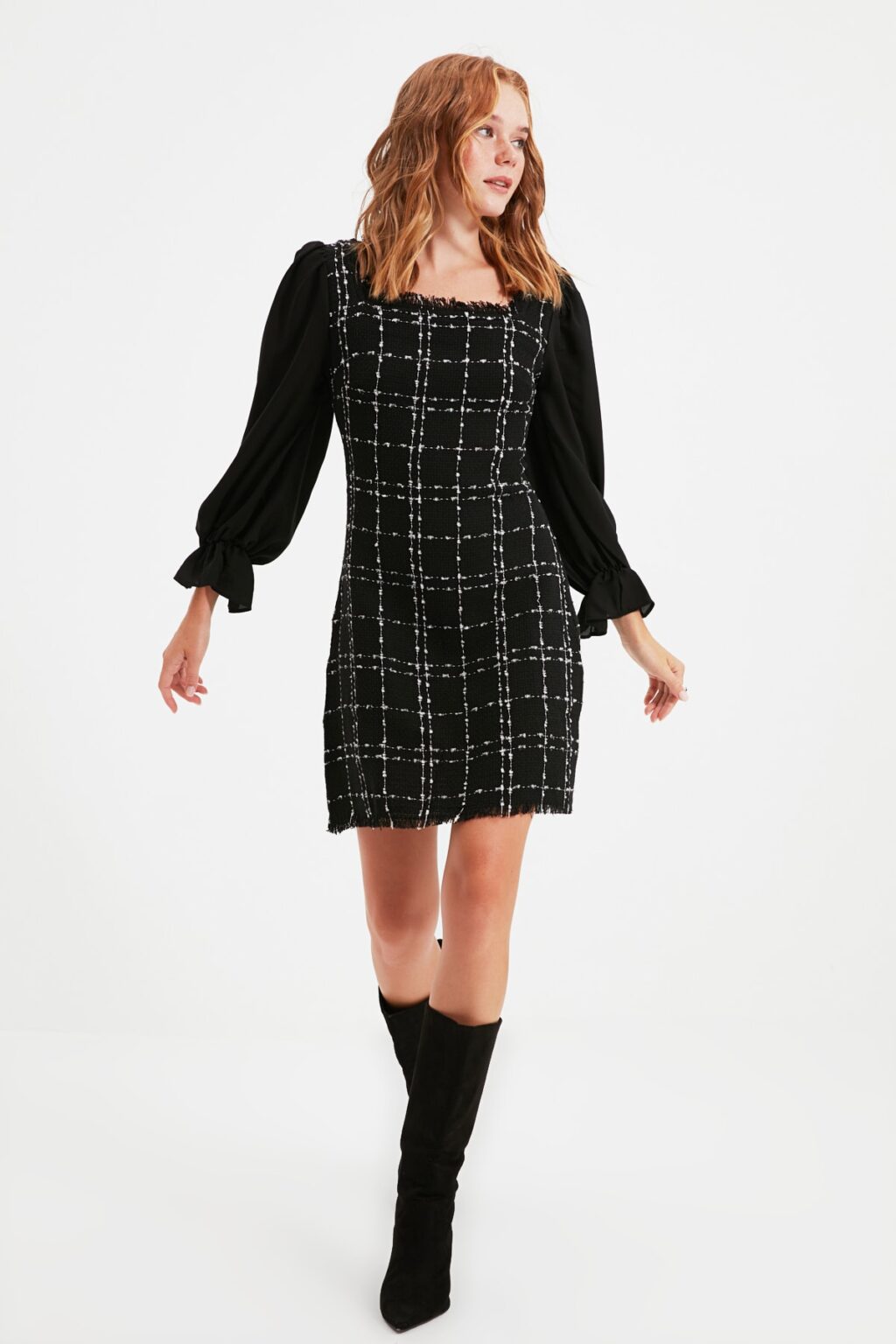 Női ruha Trendyol TWOAW21EL0532/BLACK