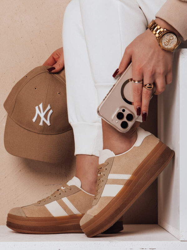 Női sportos tornacipő RUNTAG khaki Dstreet