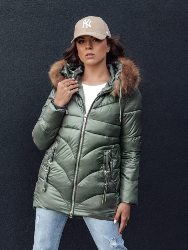 Női télikabát kapucnival WINTERCHIC zöld Dstreet