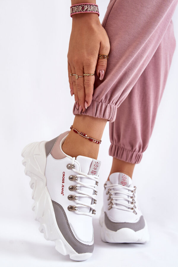Női tornacipő a platformon Cross Jeans