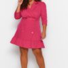 Núi ruha Trendyol Plus size