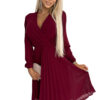 Numoco pleated dress with long sleeves and neckline