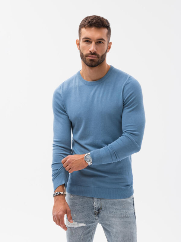 Ombre Classic men's sweater with round neckline - light blue