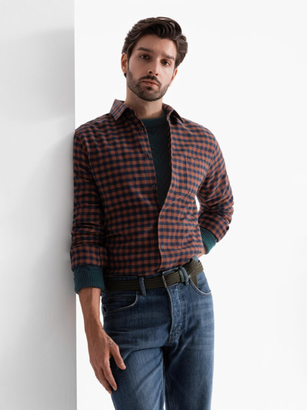 Ombre Men's checkered flannel shirt - navy blue and black