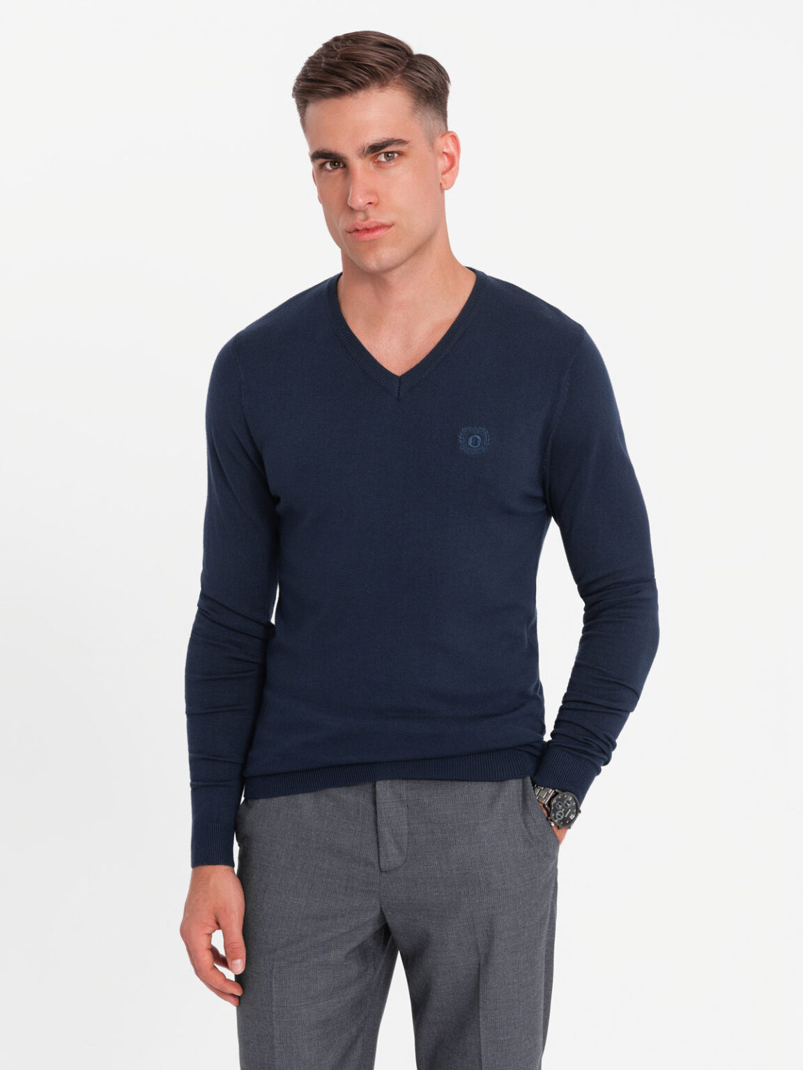 Ombre Men's elegant BASIC V-neck sweater with viscose - navy blue