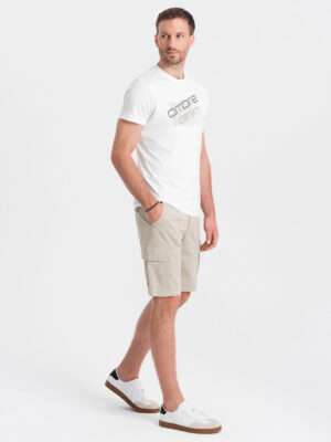 Ombre Men's monochromatic shorts with cargo pockets - beige Ombre Men's monochromatic shorts with cargo pockets - beige