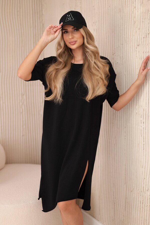 Oversize black dress