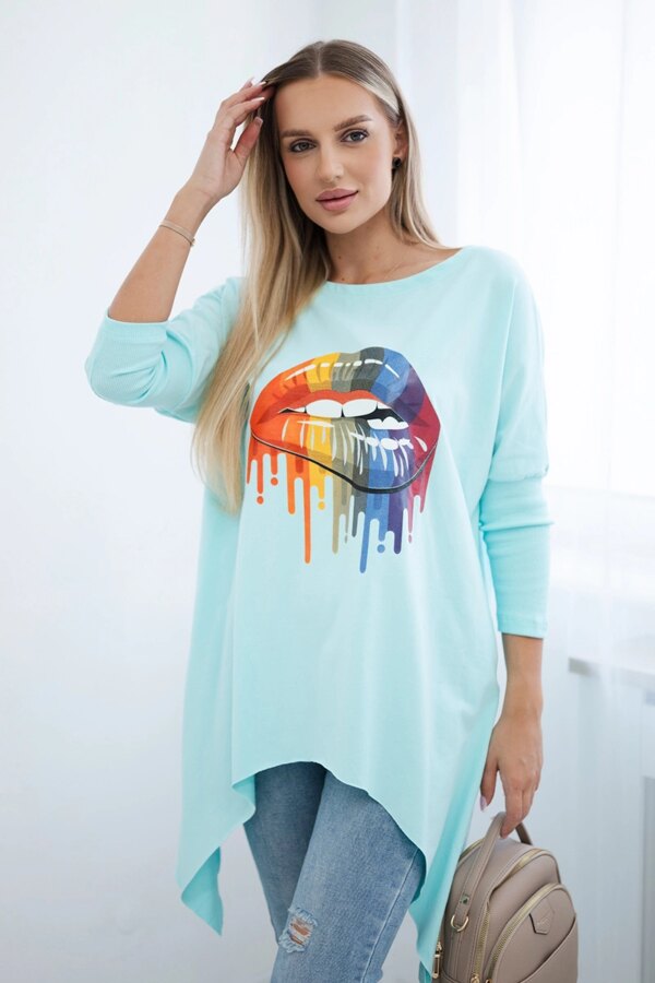 Oversize blouse with a rainbow mint print