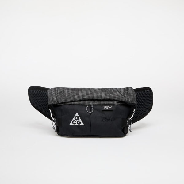 Övtáska Nike ACG Aysén Fanny Pack Black/ Black/ Metallic Silver Universal-alacsony-ár