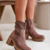 PE2 Női sarkú csizma Eco Suede Brown Rashmi cipzárral