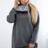 Padded sweatshirt with a graphite hood