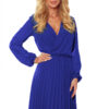 Pleated dress with a neckline and long sleeves Numoco