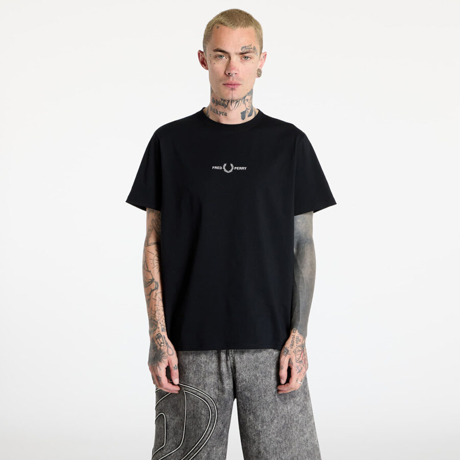 Póló FRED PERRY Embroidered T-Shirt Black M-alacsony-ár