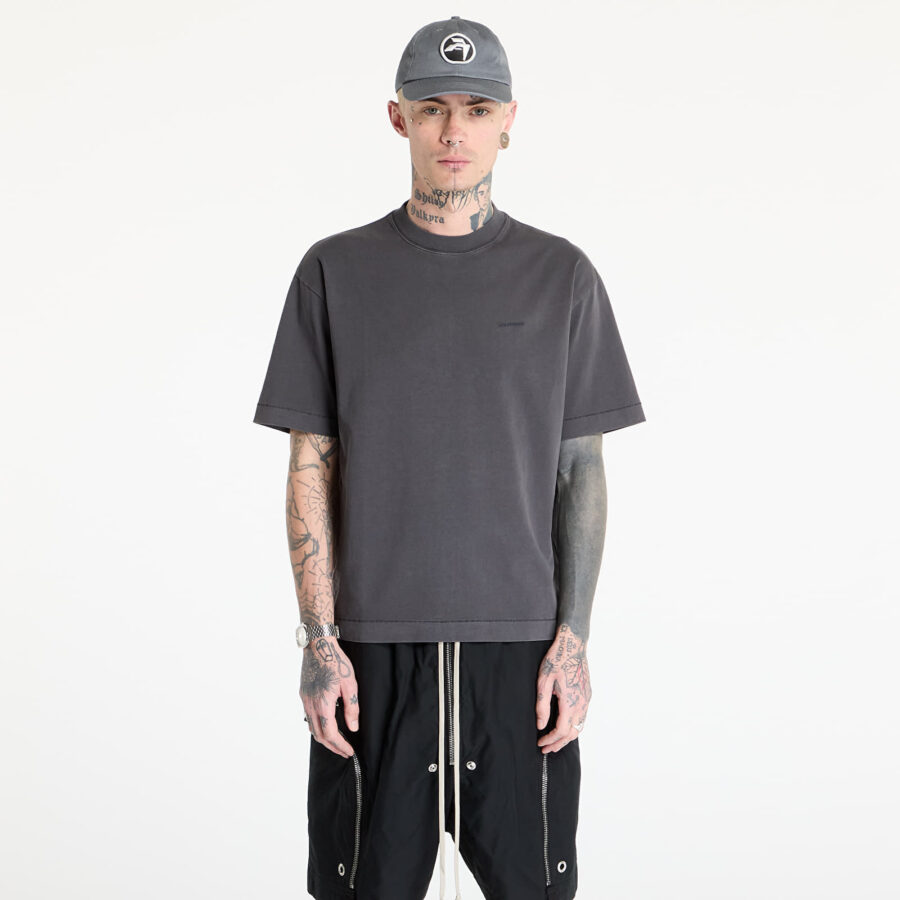 Póló HAL STUDIOS® Micro Logo T-Shirt UNISEX Washed Black S-alacsony-ár