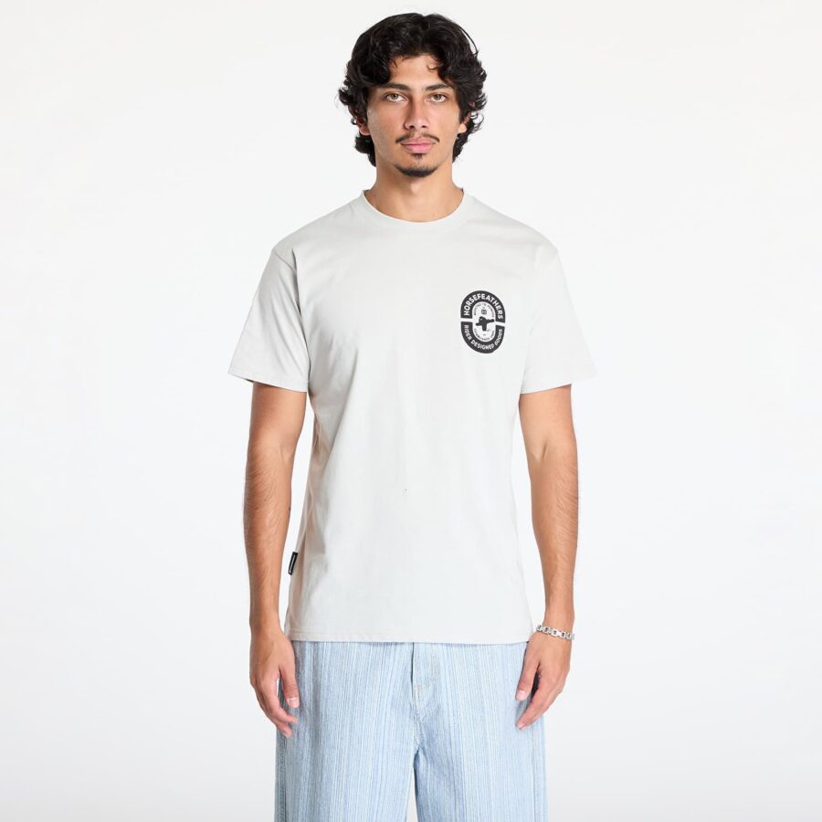 Póló Horsefeathers Powder Badge II T-Shirt Cement S-alacsony-ár