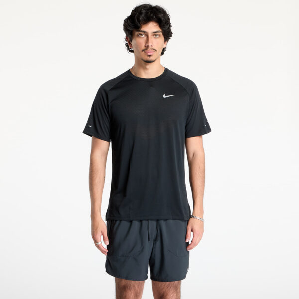 Póló Nike Stride Men's Dri-FIT ADV Short-Sleeve Running Top Black/ Reflective Silv M-alacsony-ár