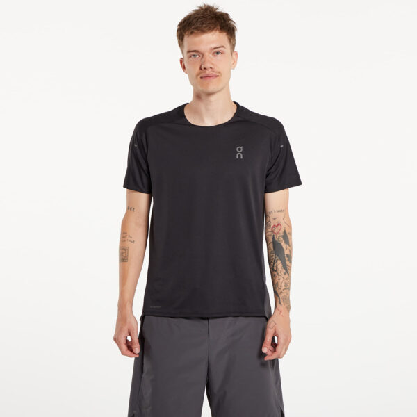Póló On Performance Short Sleeve Tee Black/ Eclipse S-alacsony-ár