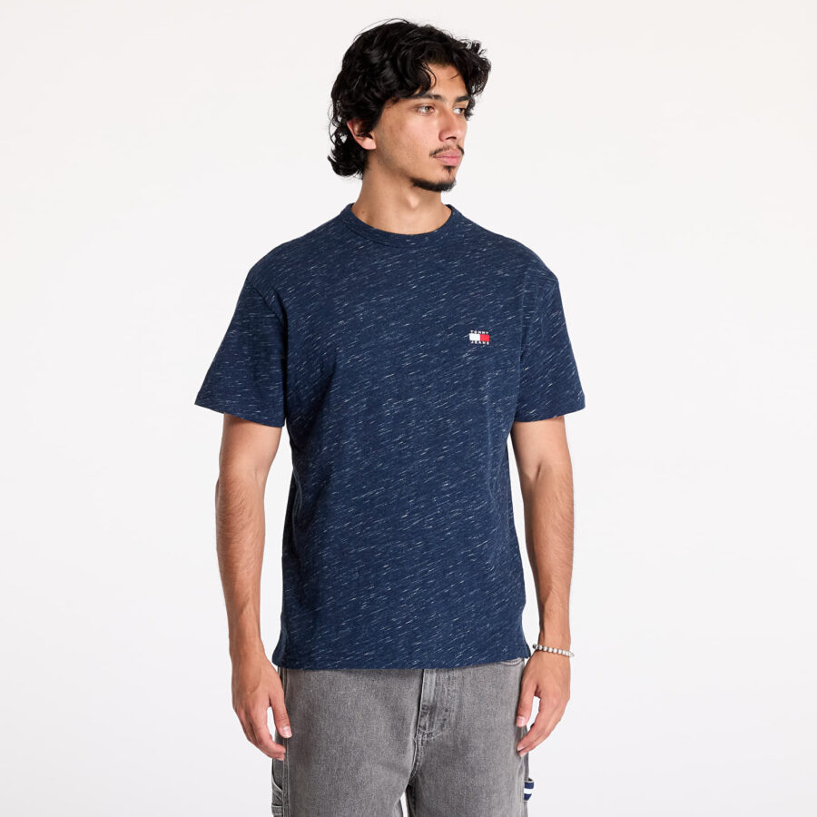 Póló Tommy Jeans Badge Crew Neck T-Shirt Dark Night Navy M-alacsony-ár