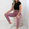 Ribbed leggings with a high waist in dark pink color