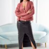 Ribbed sweater with dark pink buttons