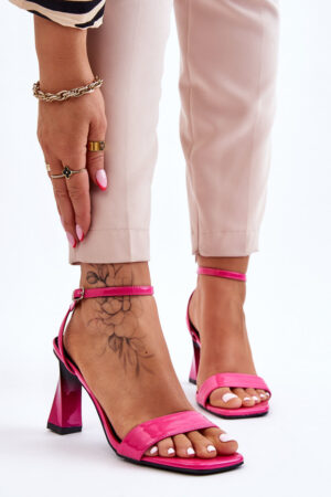 S. BARSKI Fuchsia Owen patentos sarkú szandál