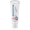 Sensodyne Sensitivity & Gum Whitening fehérítő fogkrém a fogak és a fogíny védelmére 75 ml-Eredeti