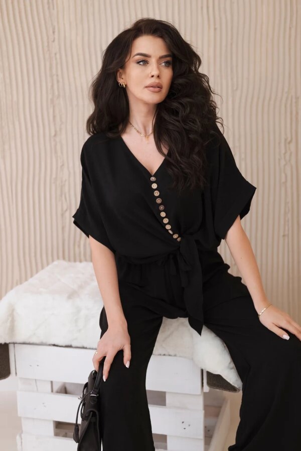 Set of blouse with black pants