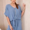 Set of blouse with denim pants