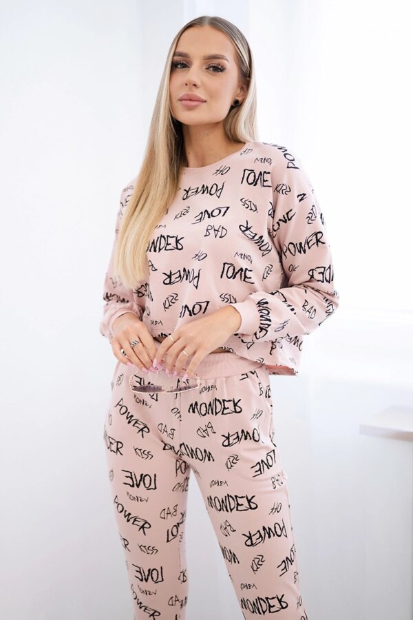 Set with dark powder pink inscriptions