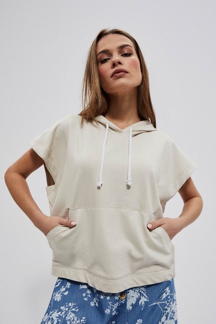 Sleeveless sweatshirt