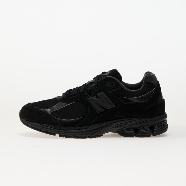 Sneakers New Balance 2002R Triple Black Suede EUR 38-alacsony-ár