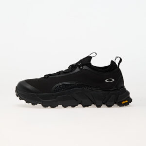 Sneakers Oakley Light Shield Triple Black EUR 41-alacsony-ár
