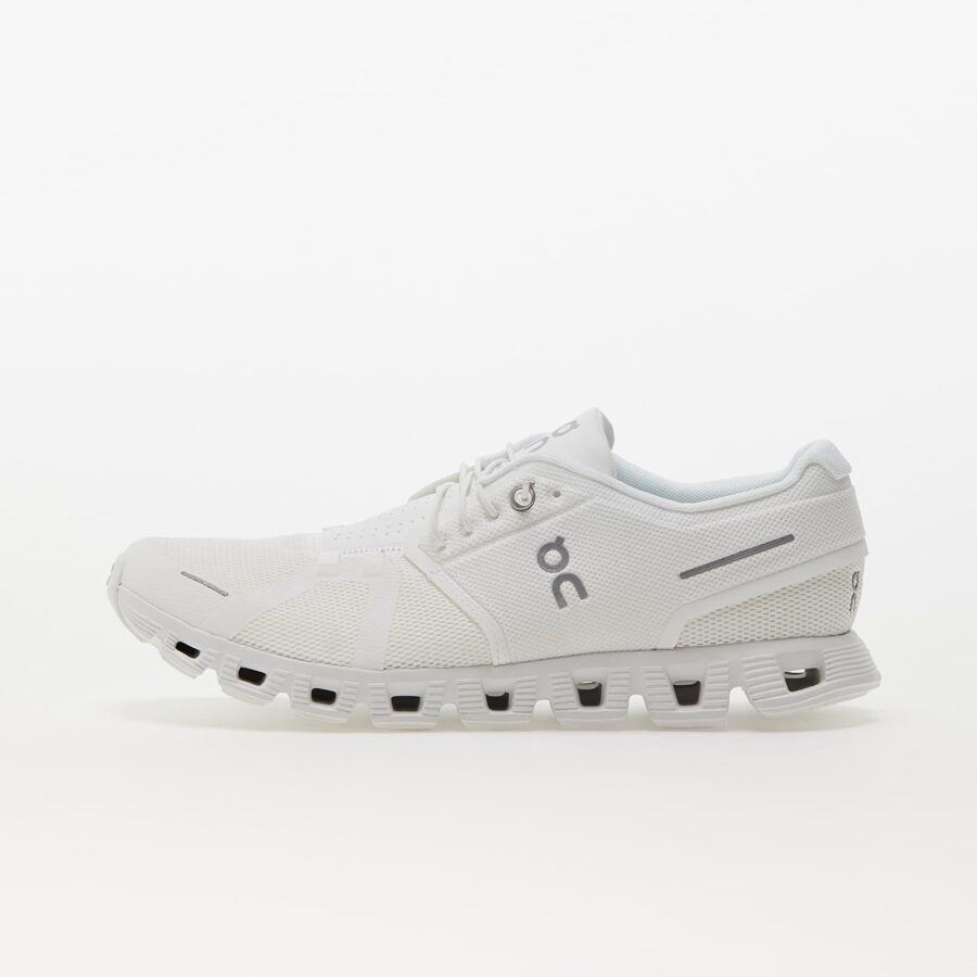 Sneakers On M Cloud 5 All White EUR 42.5-alacsony-ár