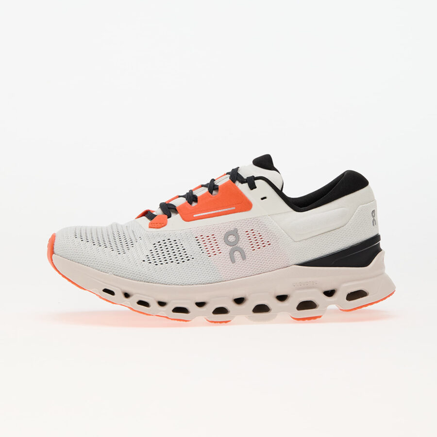 Sneakers On W Cloudstratus 3 White/ Sand EUR 37.5-alacsony-ár