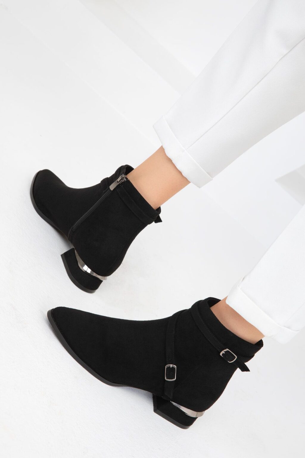 Soho Black Suede Women's Boots & Bootie 19728