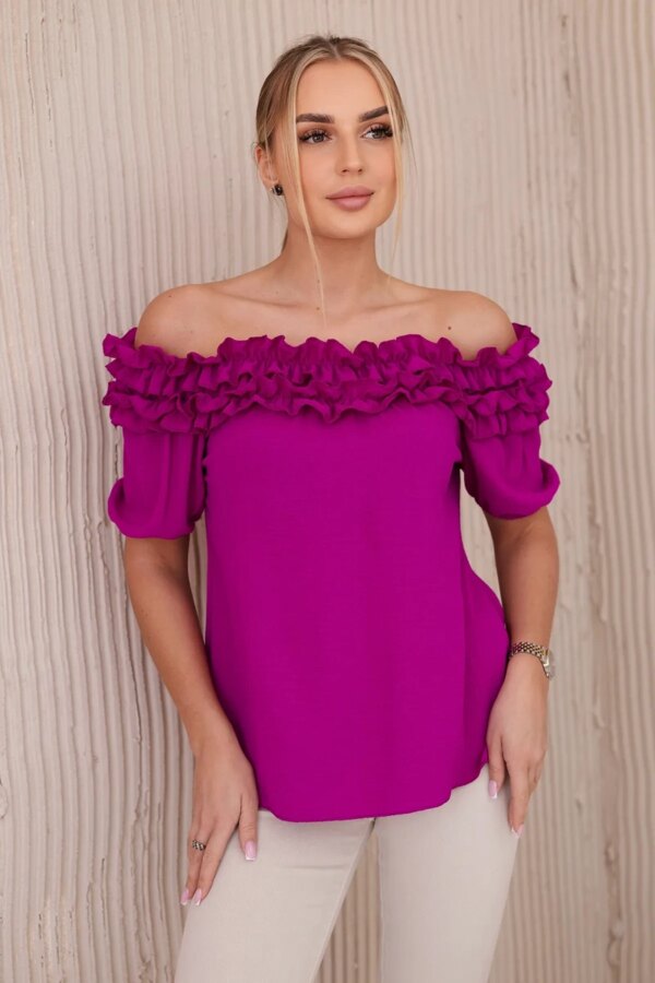 Spanish blouse with a small ruffle of dark purple color