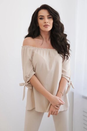 Spanish blouse with sleeve ties beige Spanish blouse with sleeve ties beige