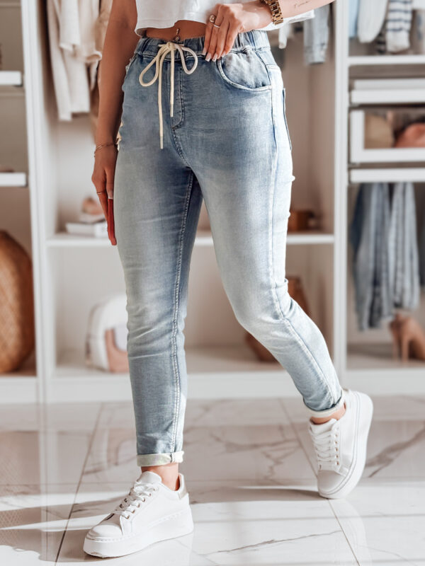 Spodnie damskie jeansowe slim fit SEMIFIT Dstreet