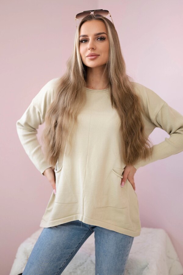 Sweater with front pockets beige
