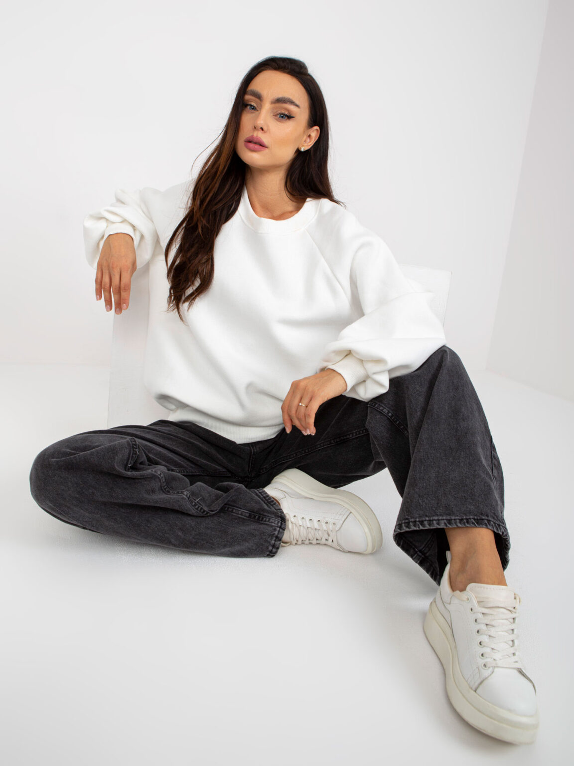 Sweatshirt-EM-BL-01.92-ecru